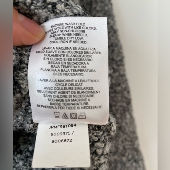 Jones New York Grey Heather Fuzzy Knit Long Pullover Crew Neck Size M - Picture 5 of 6